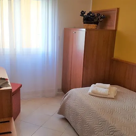 Bengasi מלון רימיני