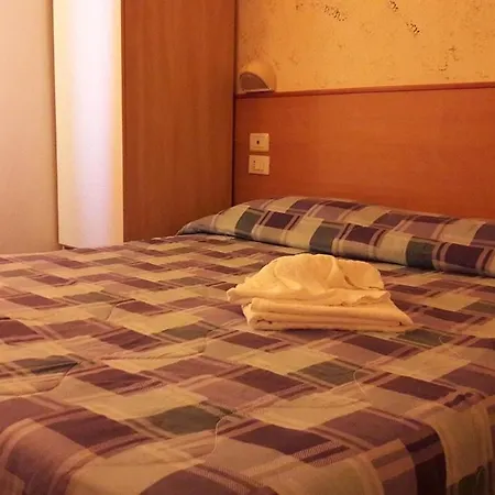 Bengasi Hotel Rímini