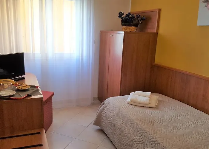 Bengasi Hotel Rímini